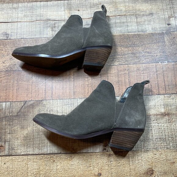 Women's CROMA Vintage Booties size 5.5 - Picture 1 of 5